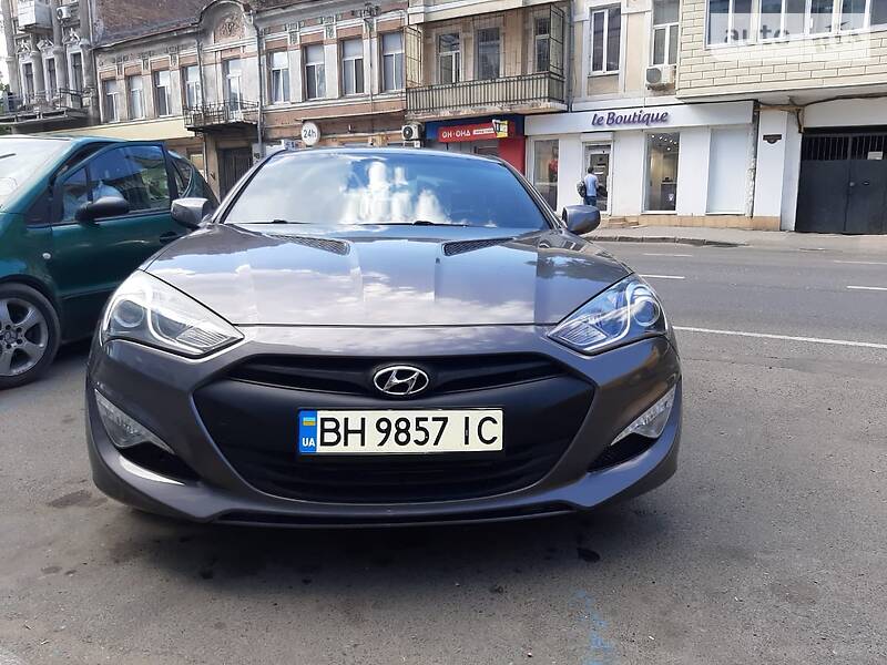 Купе Hyundai Genesis 2012 в Одессе
