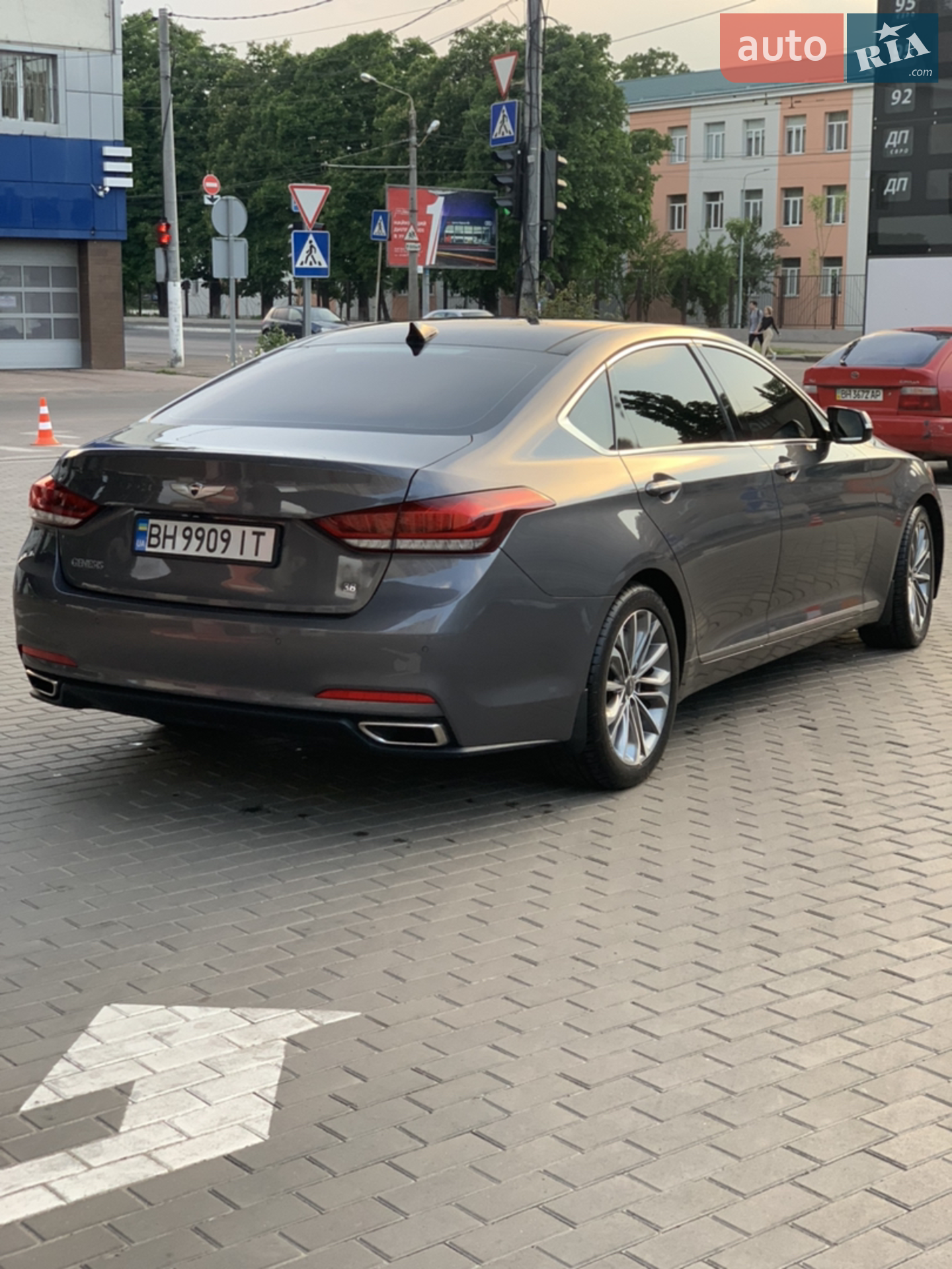 2015 Hyundai Genesis - мініатюра 3