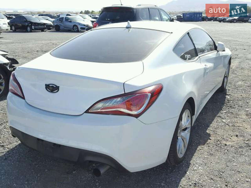 Купе Hyundai Genesis 2013 в Харькове