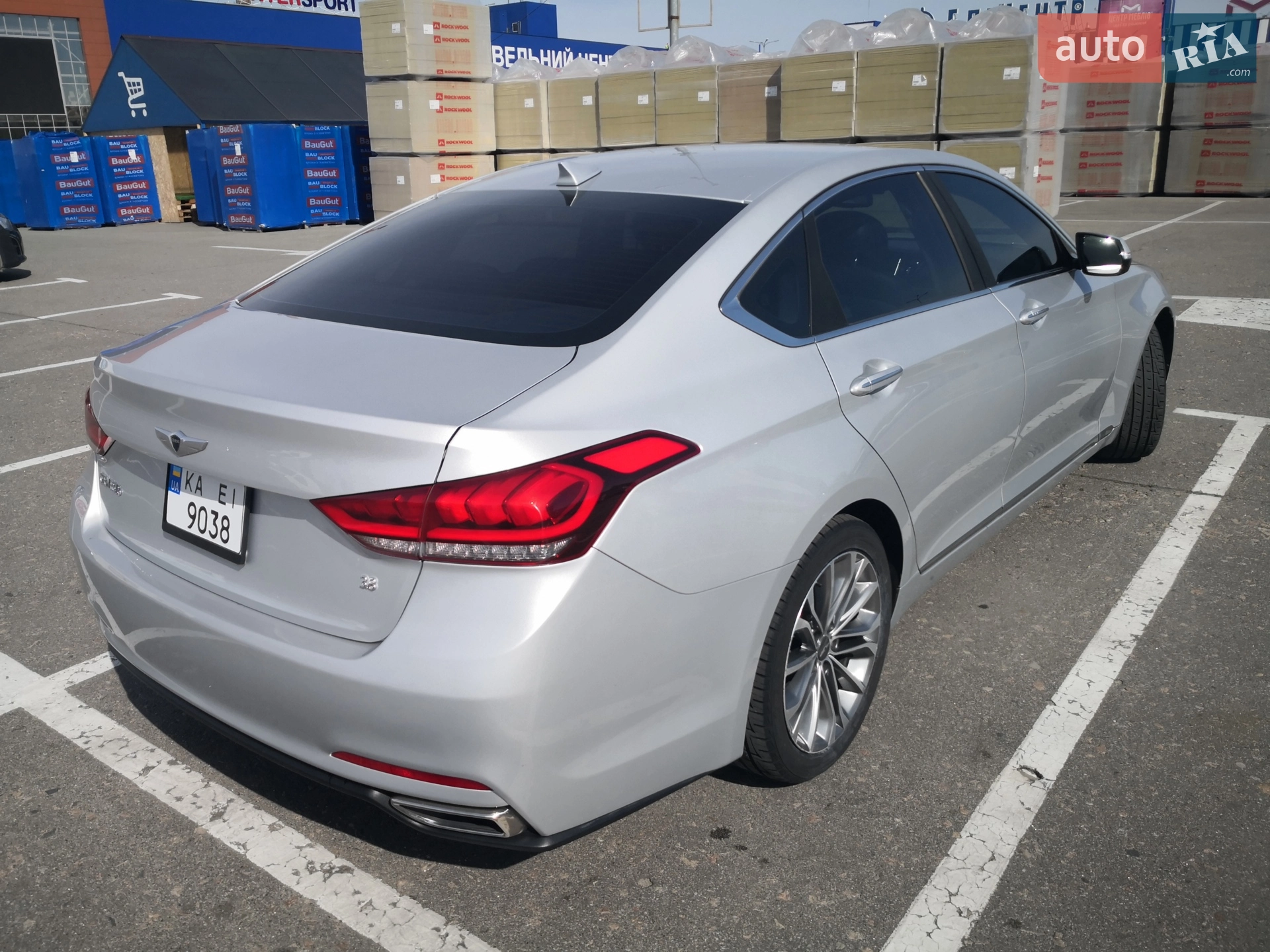 2014 Hyundai Genesis - мініатюра 11