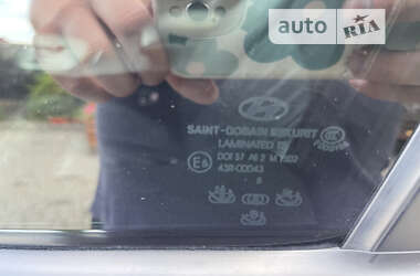 Седан Hyundai Genesis 2008 в 