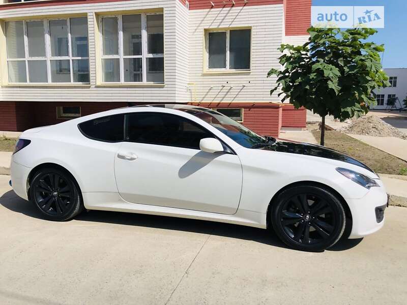 Купе Hyundai Genesis 2011 в Одессе