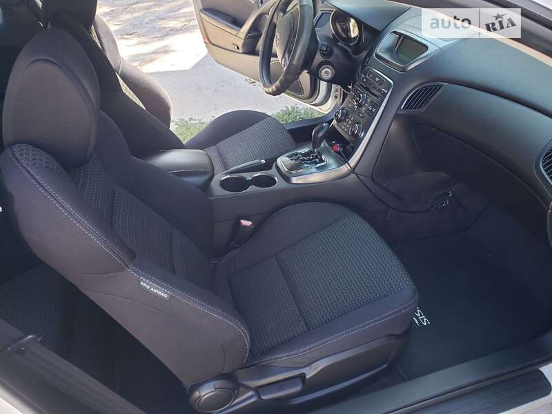 Купе Hyundai Genesis 2011 в Одессе