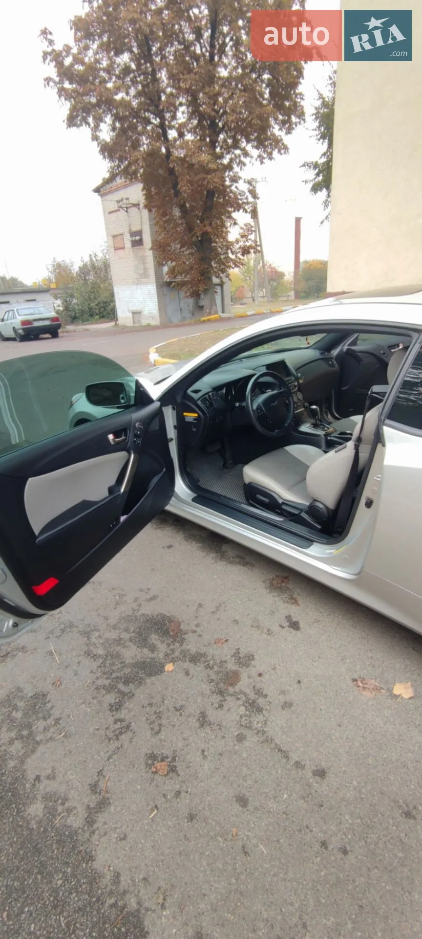 2013 Hyundai Genesis - мініатюра 4