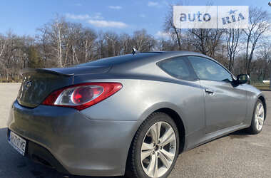 Купе Hyundai Genesis 2011 в Краматорске