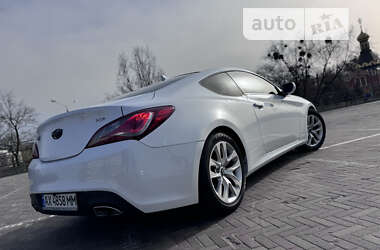 Седан Hyundai Genesis 2014 в Харькове