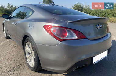 Купе Hyundai Genesis 2011 в Дніпрі