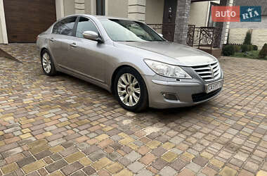 Седан Hyundai Genesis 2009 в Чернігові