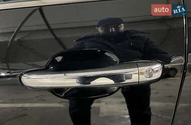 Седан Hyundai Genesis 2013 в Києві