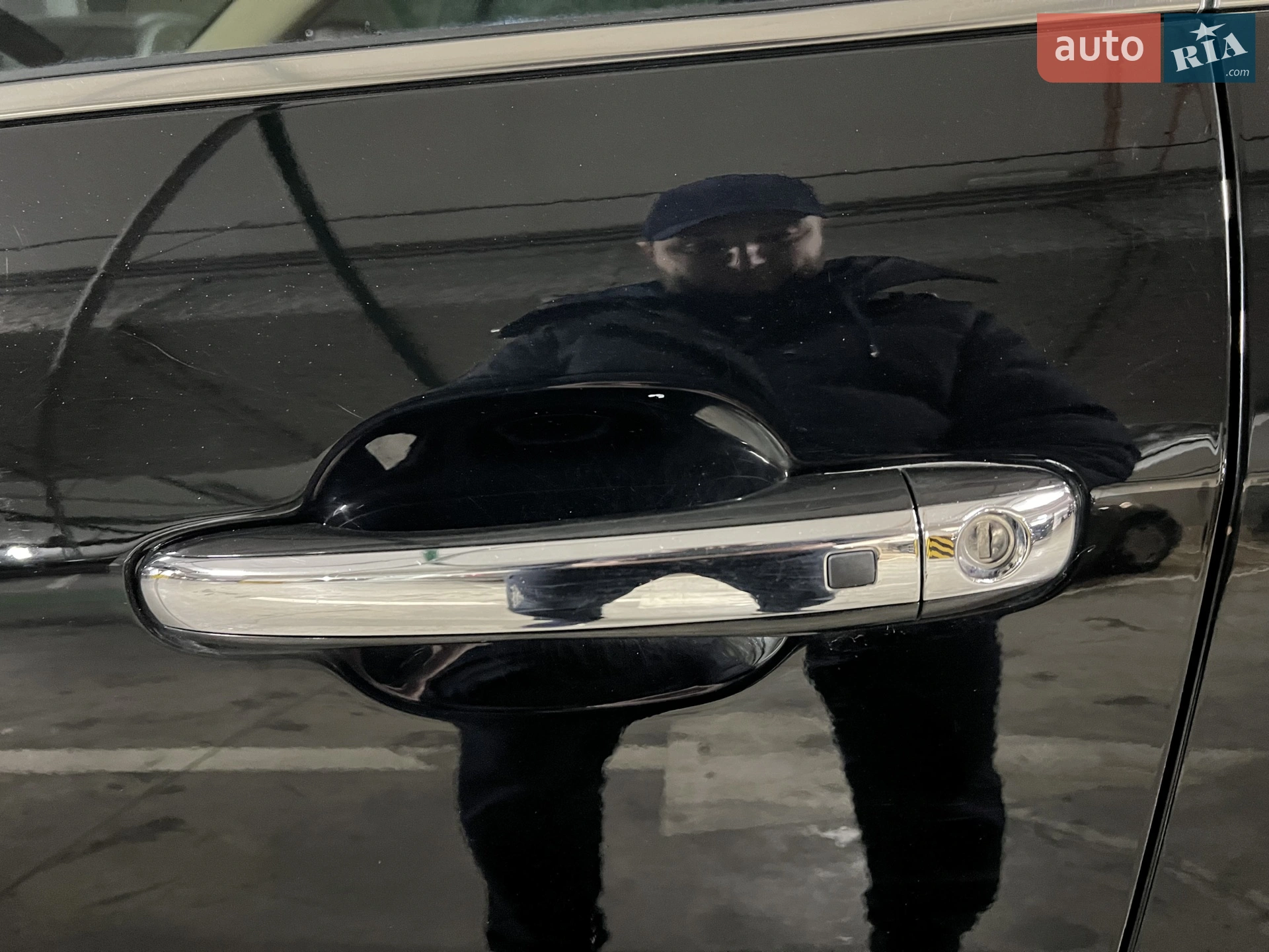 2013 Hyundai Genesis - мініатюра 16