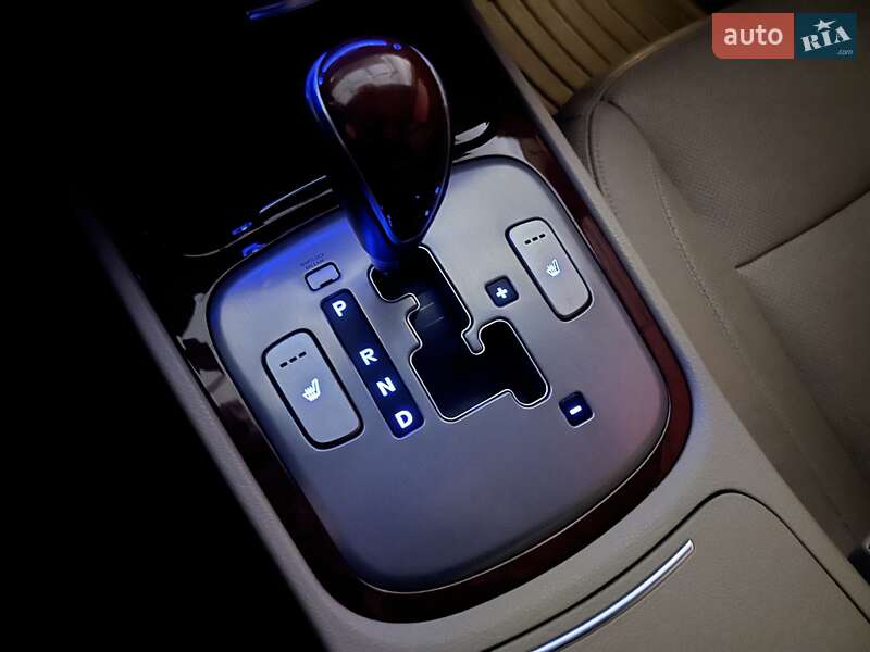 Седан Hyundai Genesis 2013 в Киеве