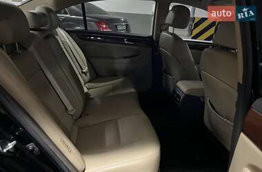 Седан Hyundai Genesis 2013 в Києві