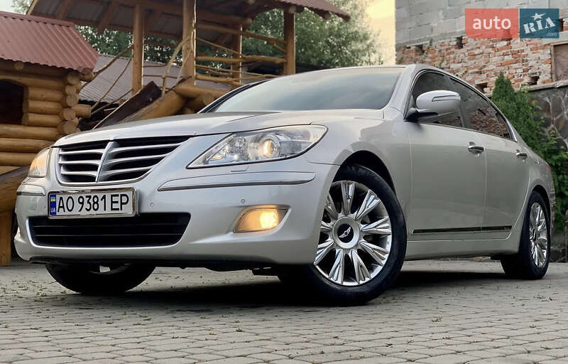 Седан Hyundai Genesis 2008 в 