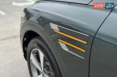 Позашляховик / Кросовер Hyundai Genesis 2022 в 