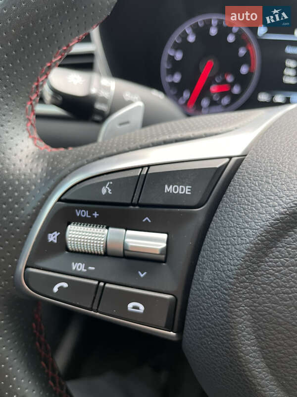 Седан Hyundai Genesis 2020 в Одесі фото 31 Седан Hyundai Genesis 2020 в Одесі