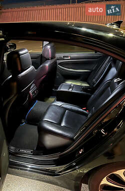 Седан Hyundai Genesis 2011 в Києві