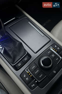 Седан Hyundai Genesis 2015 в 