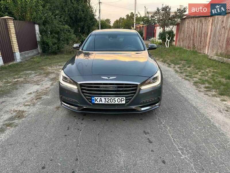 Седан Hyundai Genesis 2018 в Киеве