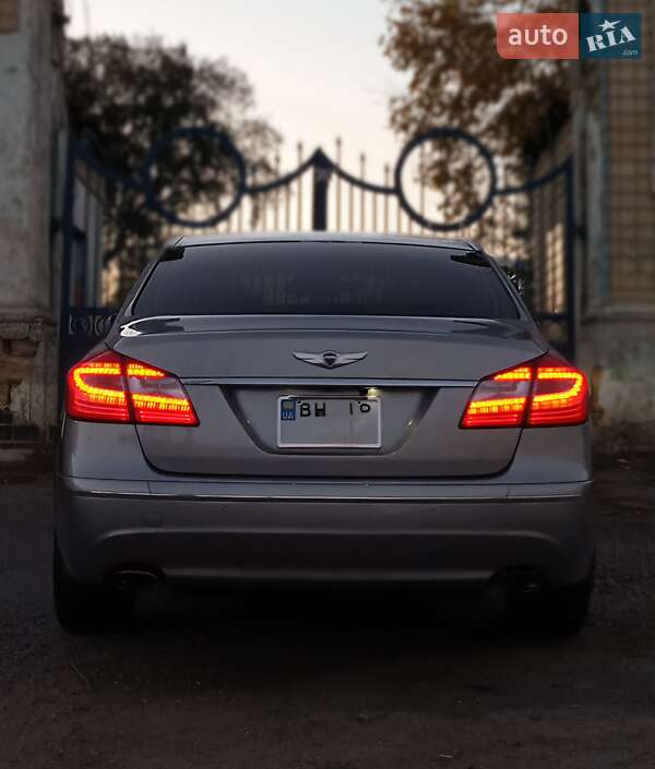 Седан Hyundai Genesis 2008 в Одессе фото 7 Седан Hyundai Genesis 2008 в Одессе