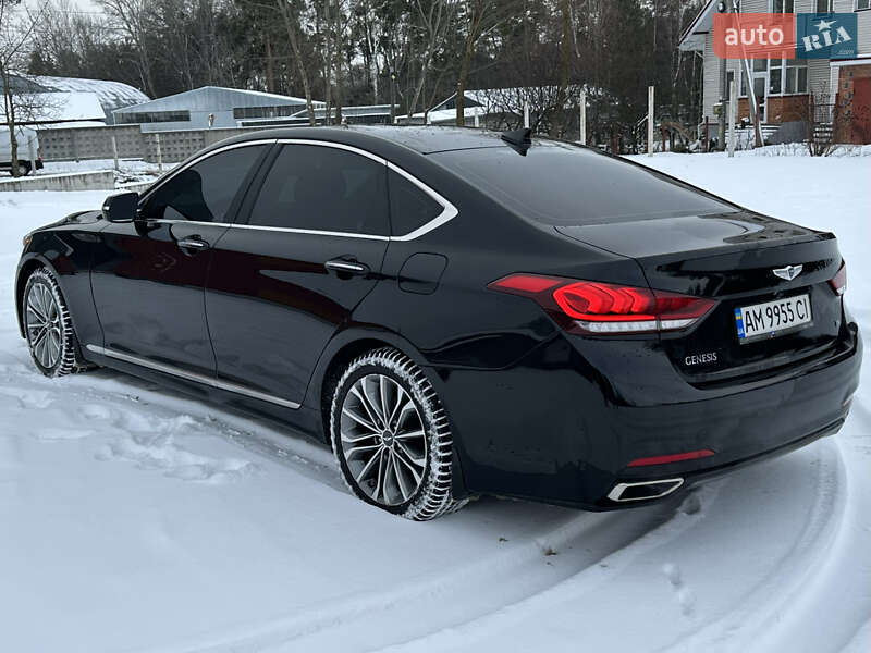 Седан Hyundai Genesis 2015 в Киеве