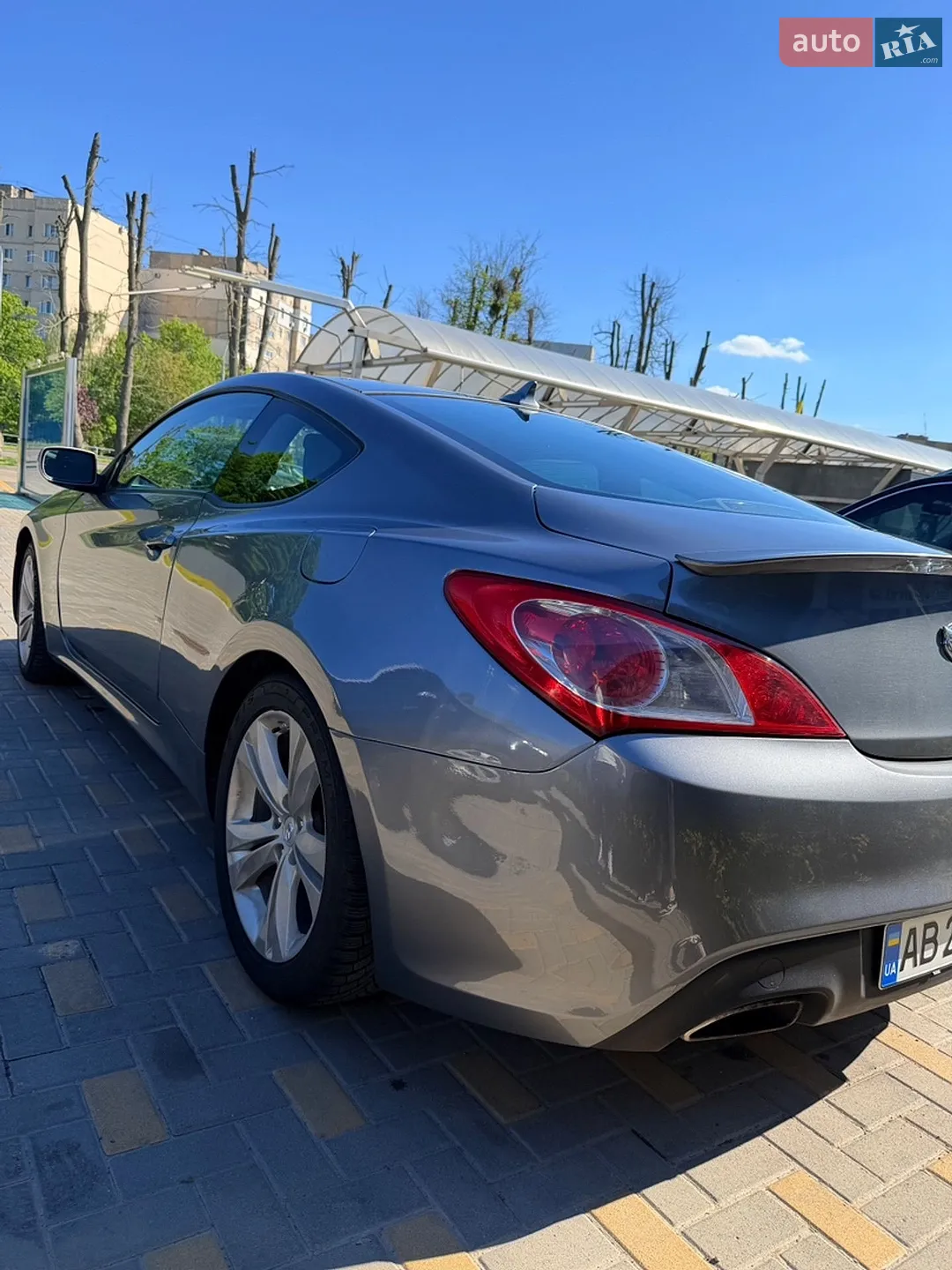 2011 Hyundai Genesis - мініатюра 4