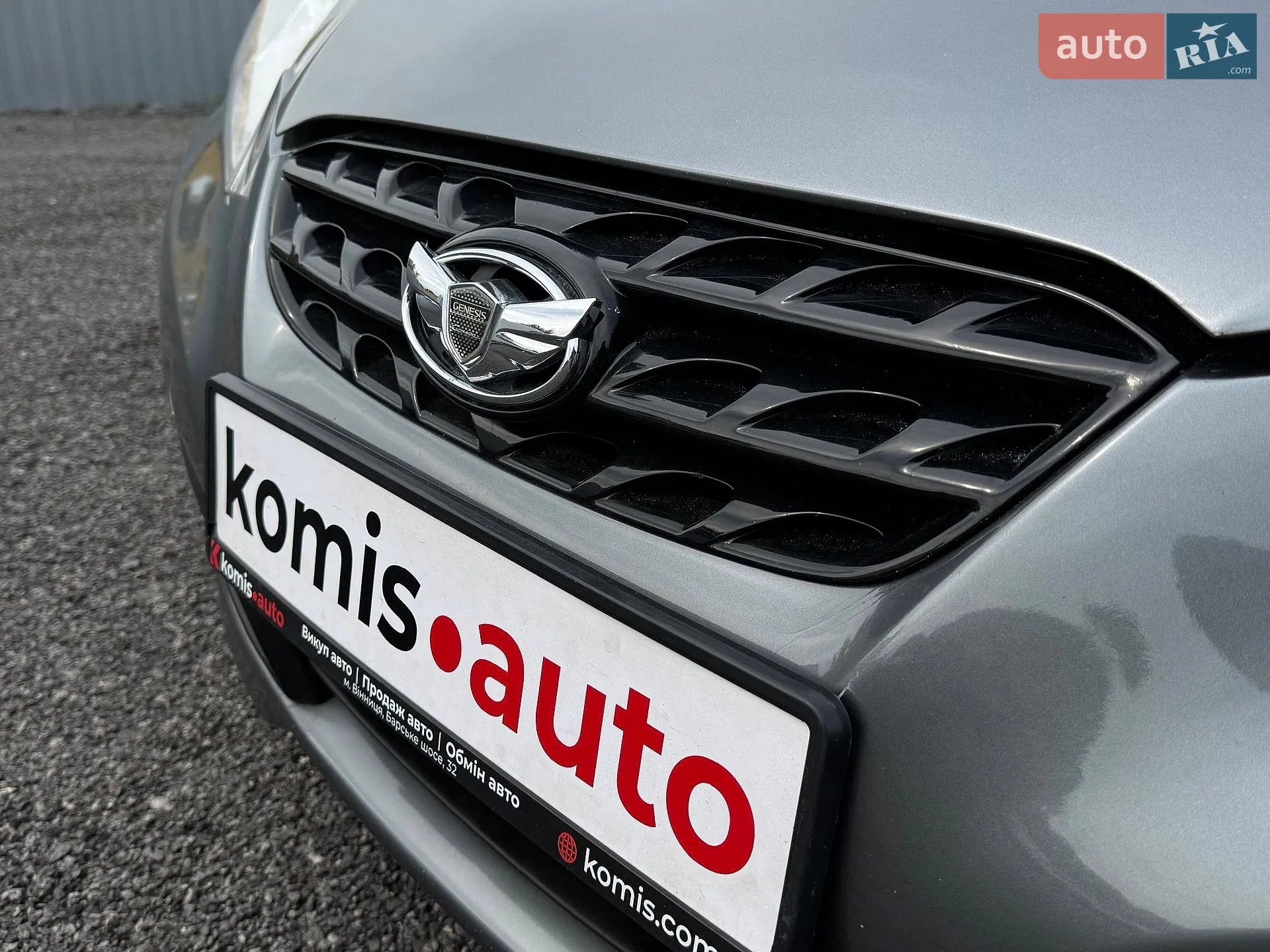 2011 Hyundai Genesis - мініатюра 4