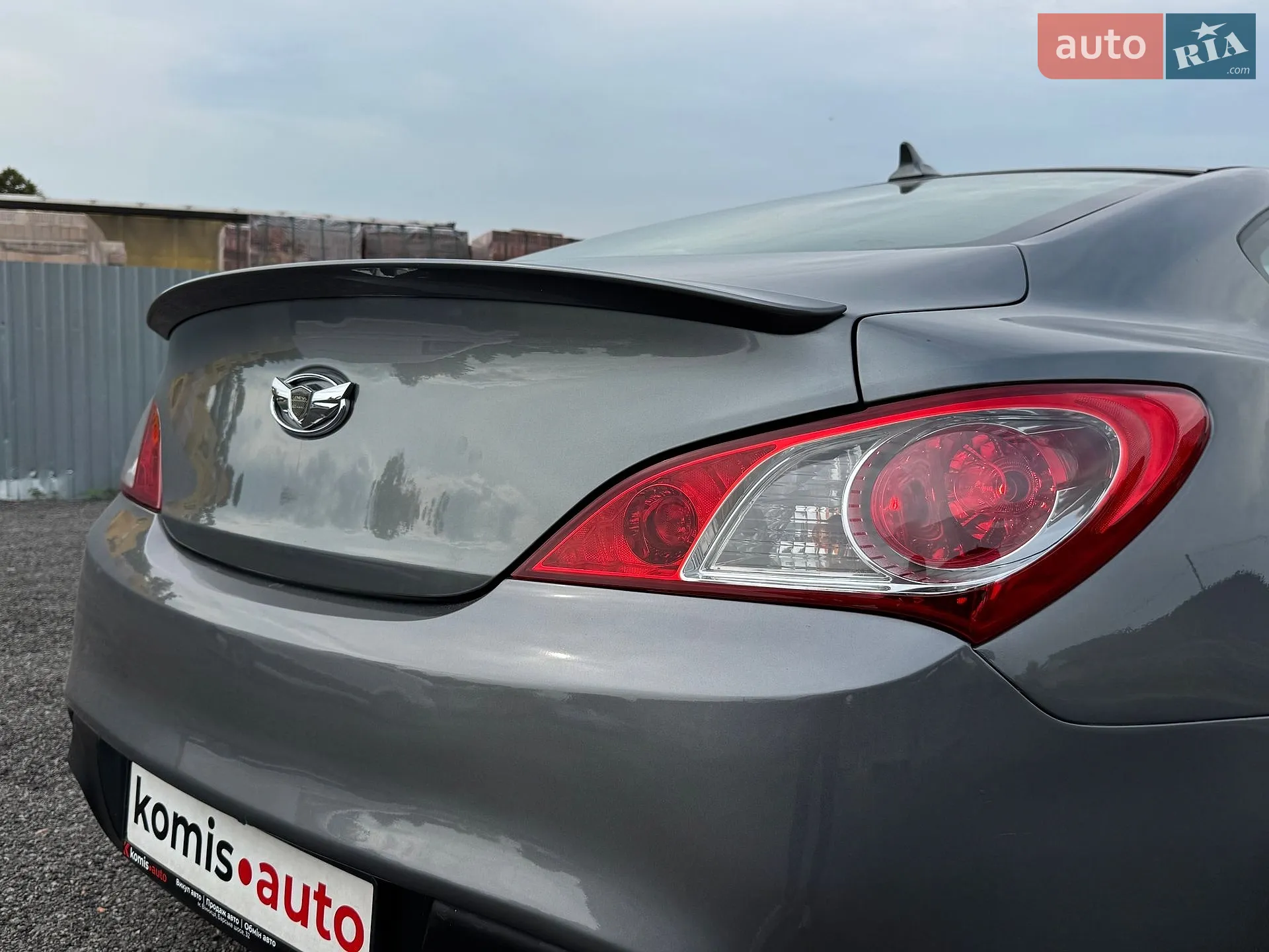 2011 Hyundai Genesis - мініатюра 27