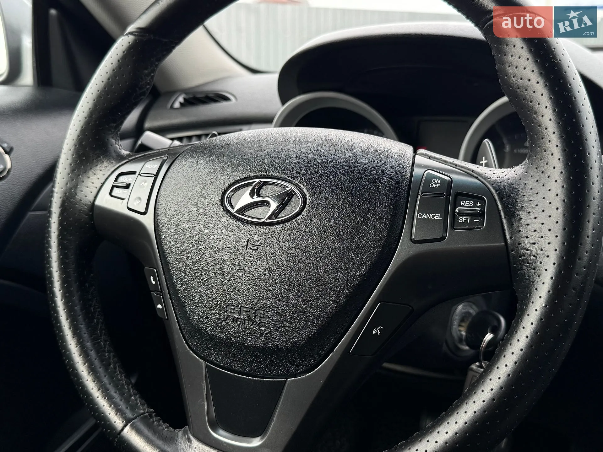 2011 Hyundai Genesis - мініатюра 54