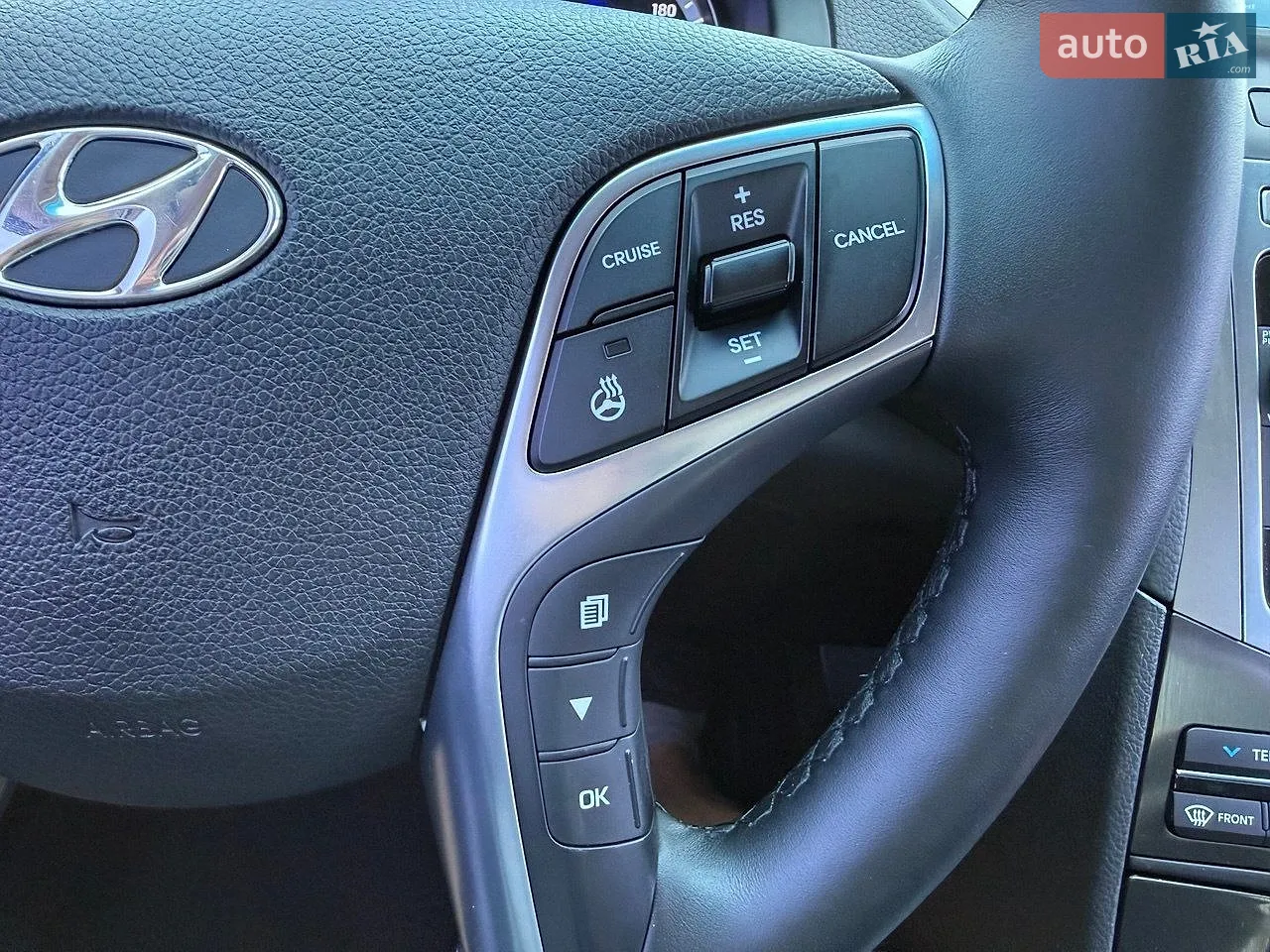 2014 Hyundai Genesis - мініатюра 15