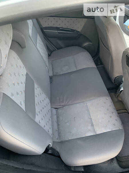 Хэтчбек Hyundai Getz 2003 в Кременчуге фото 8 Хэтчбек Hyundai Getz 2003 в Кременчуге