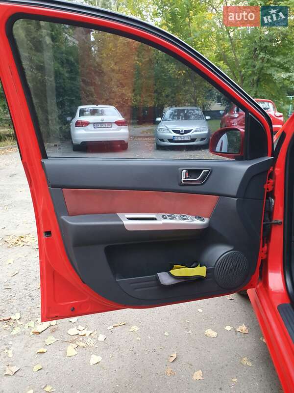 Хэтчбек Hyundai Getz 2007 в Киеве