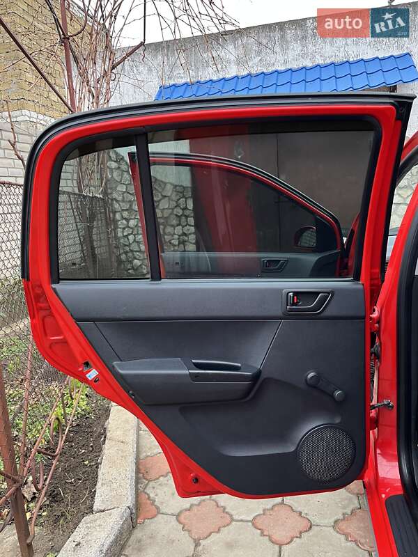 Хэтчбек Hyundai Getz 2010 в Новой Одессе