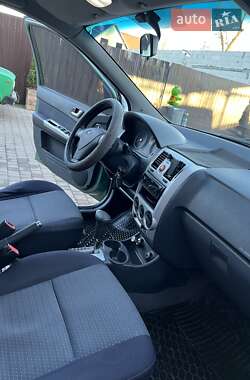 Хэтчбек Hyundai Getz 2006 в 