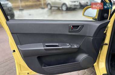 Хэтчбек Hyundai Getz 2010 в 