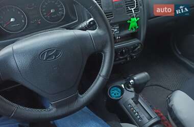 Хетчбек Hyundai Getz 2004 в 