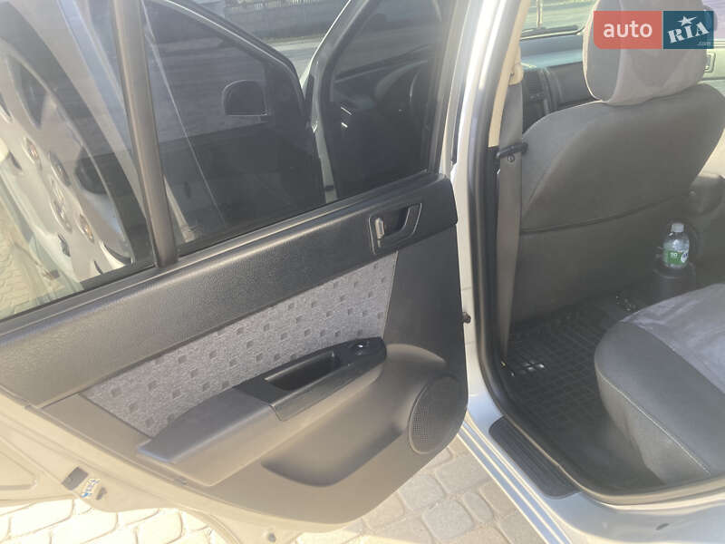 Хэтчбек Hyundai Getz 2004 в Бучаче фото 16 Хэтчбек Hyundai Getz 2004 в Бучаче