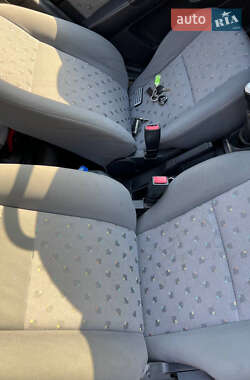 Хетчбек Hyundai Getz 2004 в 