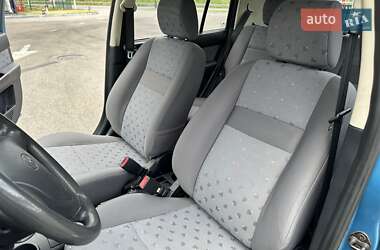 Хетчбек Hyundai Getz 2004 в 