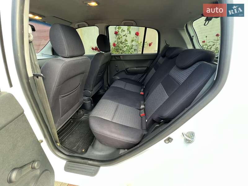 Хэтчбек Hyundai Getz 2010 в Одессе фото 21 Хэтчбек Hyundai Getz 2010 в Одессе