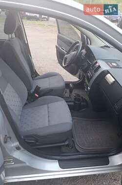 Хэтчбек Hyundai Getz 2005 в 