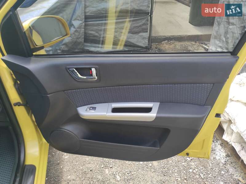 Хэтчбек Hyundai Getz 2008 в Киеве