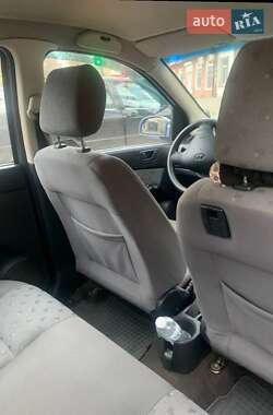 Хэтчбек Hyundai Getz 2004 в 