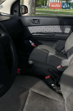 Хэтчбек Hyundai Getz 2005 в 