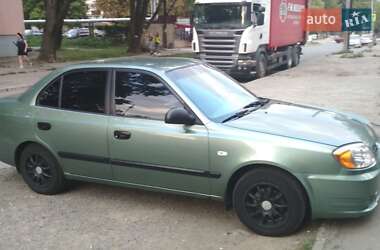 Хэтчбек Hyundai Getz 2003 в 