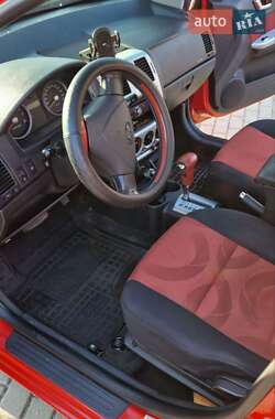 Хэтчбек Hyundai Getz 2010 в 