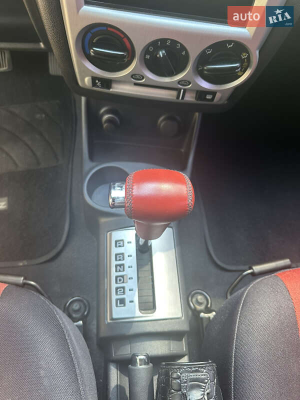 Хэтчбек Hyundai Getz 2010 в Киеве