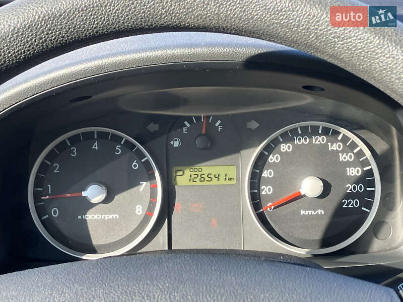Хэтчбек Hyundai Getz 2010 в Вишневом