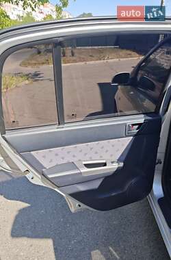 Хэтчбек Hyundai Getz 2005 в 