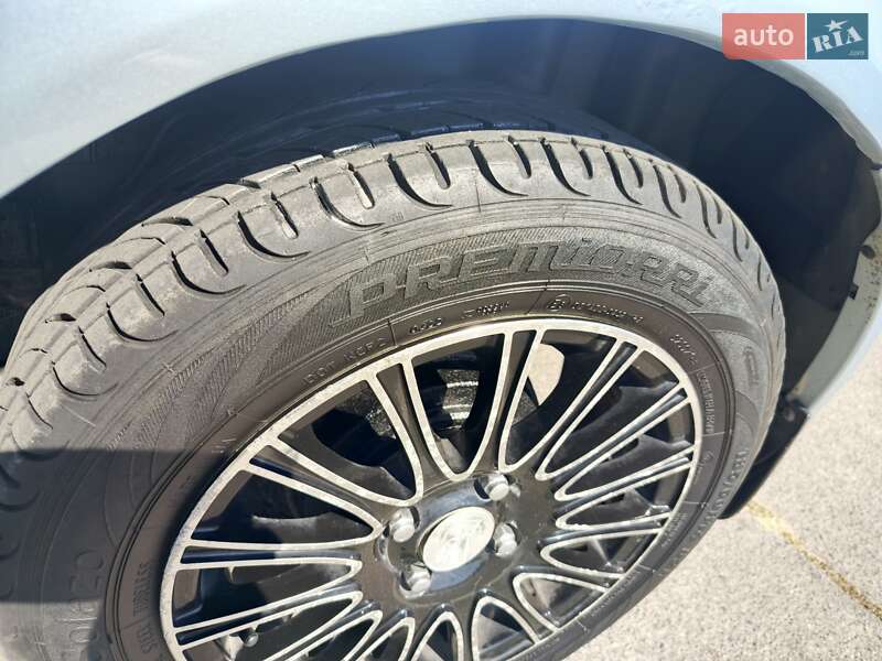 Хэтчбек Hyundai Getz 2004 в Днепре