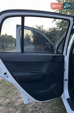 Хэтчбек Hyundai Getz 2010 в 